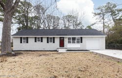 1302 Forest Drive, Trent Woods, NC 28562