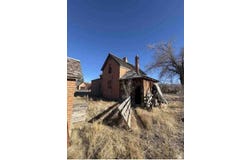 20 S 200 W, Escalante, UT 84726