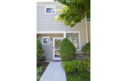 11 Fern Court, Tinton Falls, NJ 07724