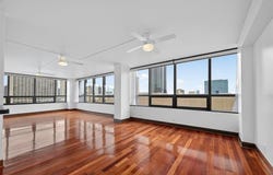 5150 Hidalgo Street, Houston, TX 77056