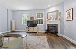 14 HOAG LN, ASTON, PA 19014