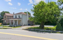 128 Bridge Street, Old Forge, PA 18518
