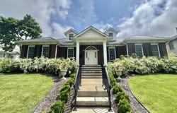 221 N Manning Street, Hillsdale, MI 49242