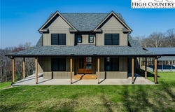 5141 Andy Hicks Road, Banner Elk, NC 28604