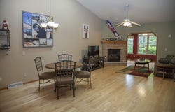 1207 N Pine Street, Sun Prairie, WI 53590