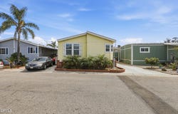 1657 Lime Avenue, Oxnard, CA 93033