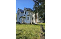 6632 Dutch Hollow Road, Potosi, WI 53820