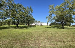 2717 Chestnut Drive, Cabool, MO 65689