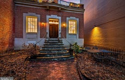 16 W READ Street, BALTIMORE, MD 21201