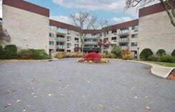 30 Greenridge Avenue, White Plains, NY 10605