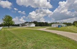 720 N State Highway F, Bois D Arc, MO 65612