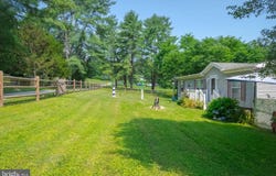 11 CREEK RD, DELTA, PA 17314