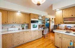 511 N Cherry Ave, Bridgewater, SD 57319