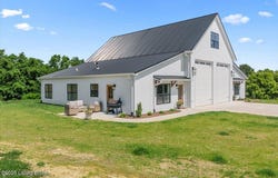 381 Bowman Ln, Taylorsville, KY 40071