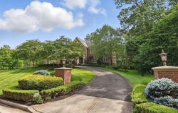 2555 VALE RIDGE COURT, OAKTON, VA 22124