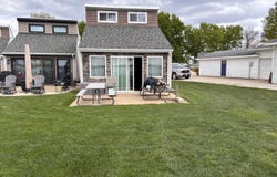 1 E Shore Drive, Lake View, IA 51450