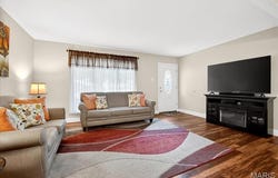 3249 Bristol Hall Drive, Bridgeton, MO 63044