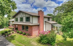 948 Oak Crest N/A, Baxter Springs, KS 66713
