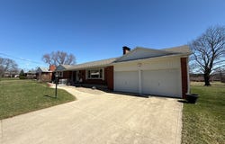 1365 Beechdale Dr, Mansfield, OH 44907