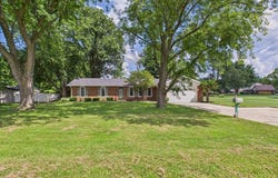 2208 E Cross Street, Anderson, IN 46012