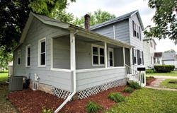416 CAROLINE Street, NEENAH, WI 54956