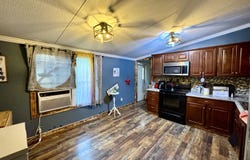 1310 Deming Road, Henderson, TN 38340