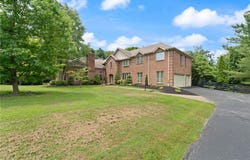 6468 Moser Knob Road, Floyds Knobs, IN 47119