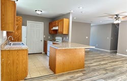 310 Sunny Valley Lane, Poplar Bluff, MO 63901