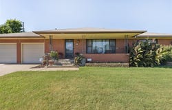 101 E Kerr Drive, Midwest City, OK 73110