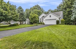 270 Silver Ridge Drive, Holland, MI 49424