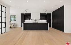 155 N Anita Ave, Los Angeles, CA 90049