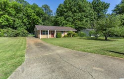 209 MEADOWGREEN DRIVE, MONTEVALLO, AL 35115