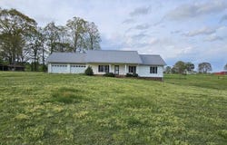 343 T C GRACE Rd, Jasper, AL 35504