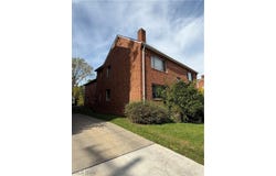 2676 Noble Road, Cleveland Heights, OH 44121