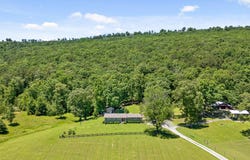 1150 Back Valley Road, Trenton, GA 30752