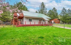 15 Sellman Dr, Lowman, ID 83637