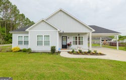 118 Oklahoma, Adel, GA 31620