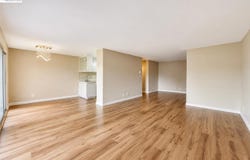 121 Buckingham Dr, Santa Clara, CA 95051