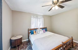 2721 Summer Avenue, Waco, TX 76708