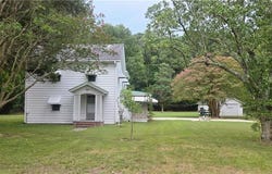 126 North Bay Haven RD, Gwynn, VA 23066