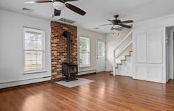 36 GRAPEVINE ROAD, LEVITTOWN, PA 19057