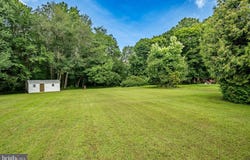 867 HUFFS CHURCH ROAD, ALBURTIS, PA 18011