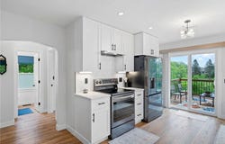 615 Clarence Avenue, Minnetrista, MN 55364