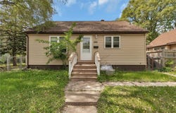 1021 10 1/2 Avenue S, Saint Cloud, MN 56301