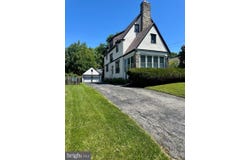 647 ARONIMINK PLACE, DREXEL HILL, PA 19026