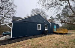 1418 E 10th Street, West Point, GA 31833