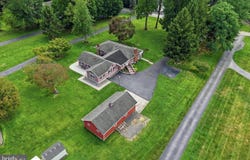 331 VALLEY RD, MEDIA, PA 19063