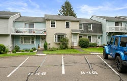 846 Long Hill Road, Middletown, CT 06457