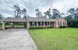 1100 Center Drive, Vidalia, GA 30474