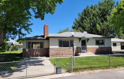 306 Memory Lane, Yerington, NV 89447